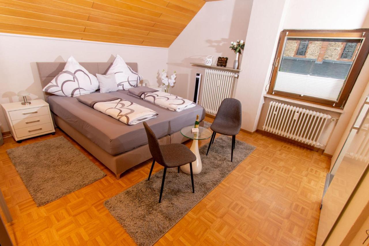 Moselhaus Bed & Breakfast Zeltingen-Rachtig Ngoại thất bức ảnh