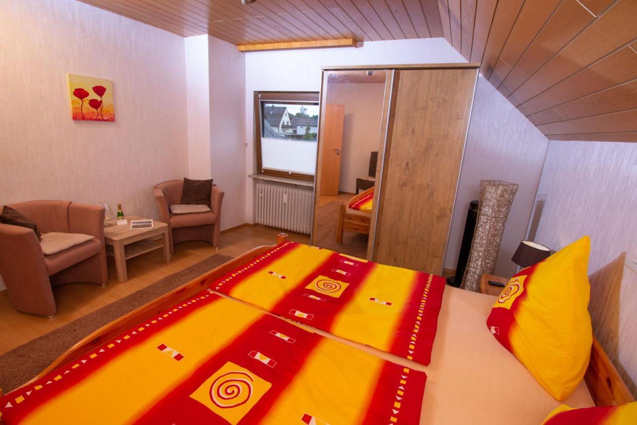 Moselhaus Bed & Breakfast Zeltingen-Rachtig Ngoại thất bức ảnh
