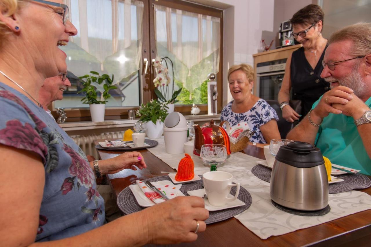 Moselhaus Bed & Breakfast Zeltingen-Rachtig Ngoại thất bức ảnh