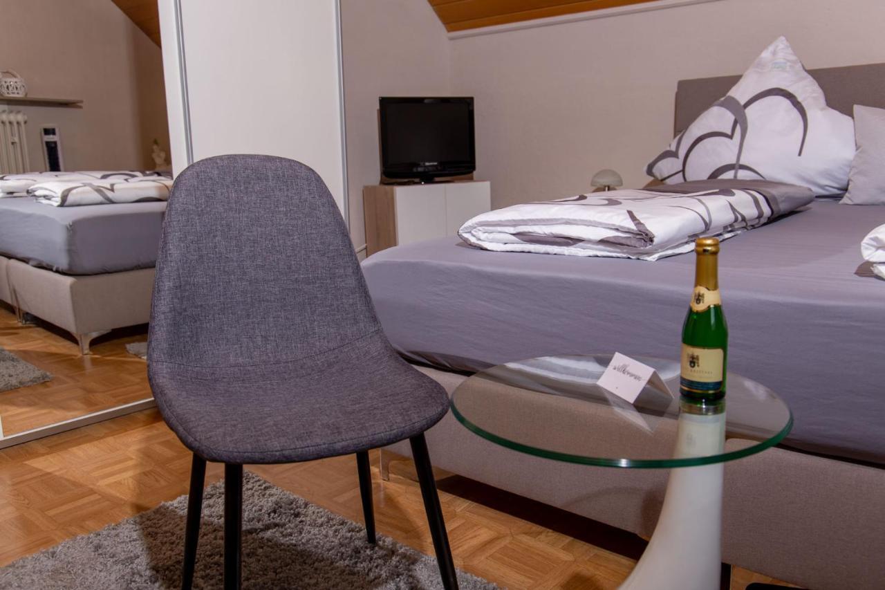 Moselhaus Bed & Breakfast Zeltingen-Rachtig Ngoại thất bức ảnh